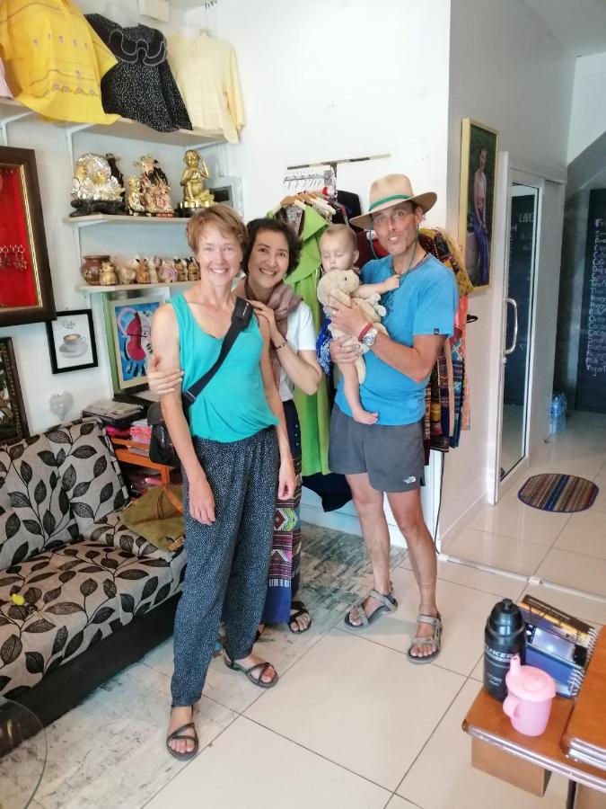 Aekkalukthai Hostel Rayong Kültér fotó